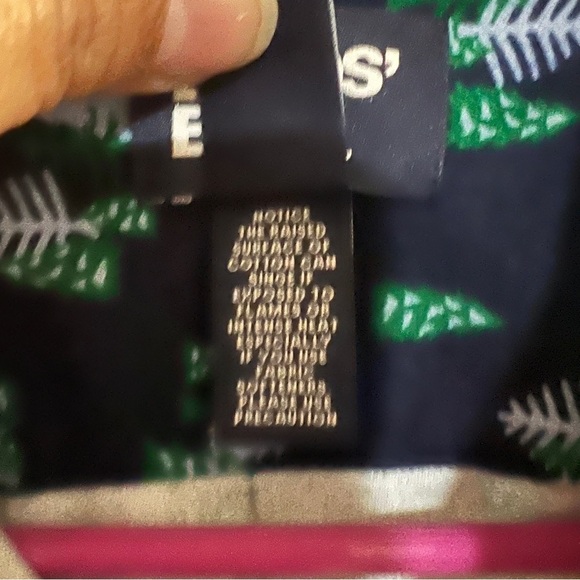 Lands’ End NWOT button down M long sleeve blue flannel winter Christmas tree - Picture 4 of 8